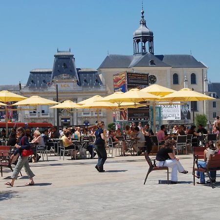 Confort & Elegance En Ville Avec Parking Gratuit Le Mans Esterno foto